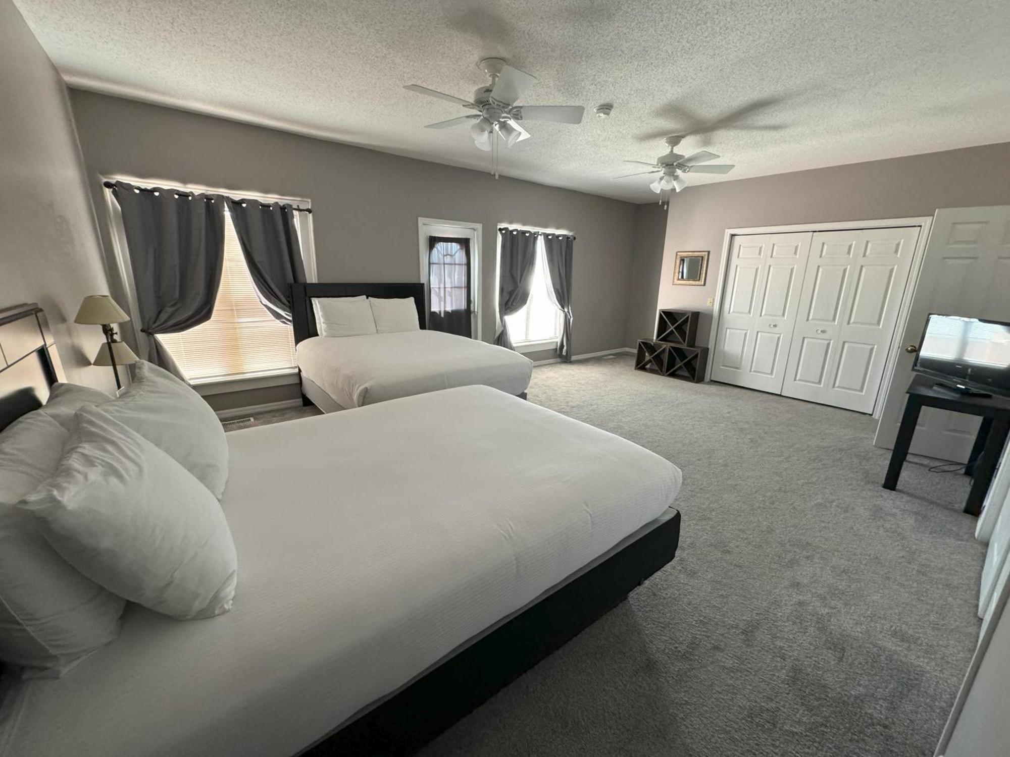 The Continental Hotel Centerville المظهر الخارجي الصورة
